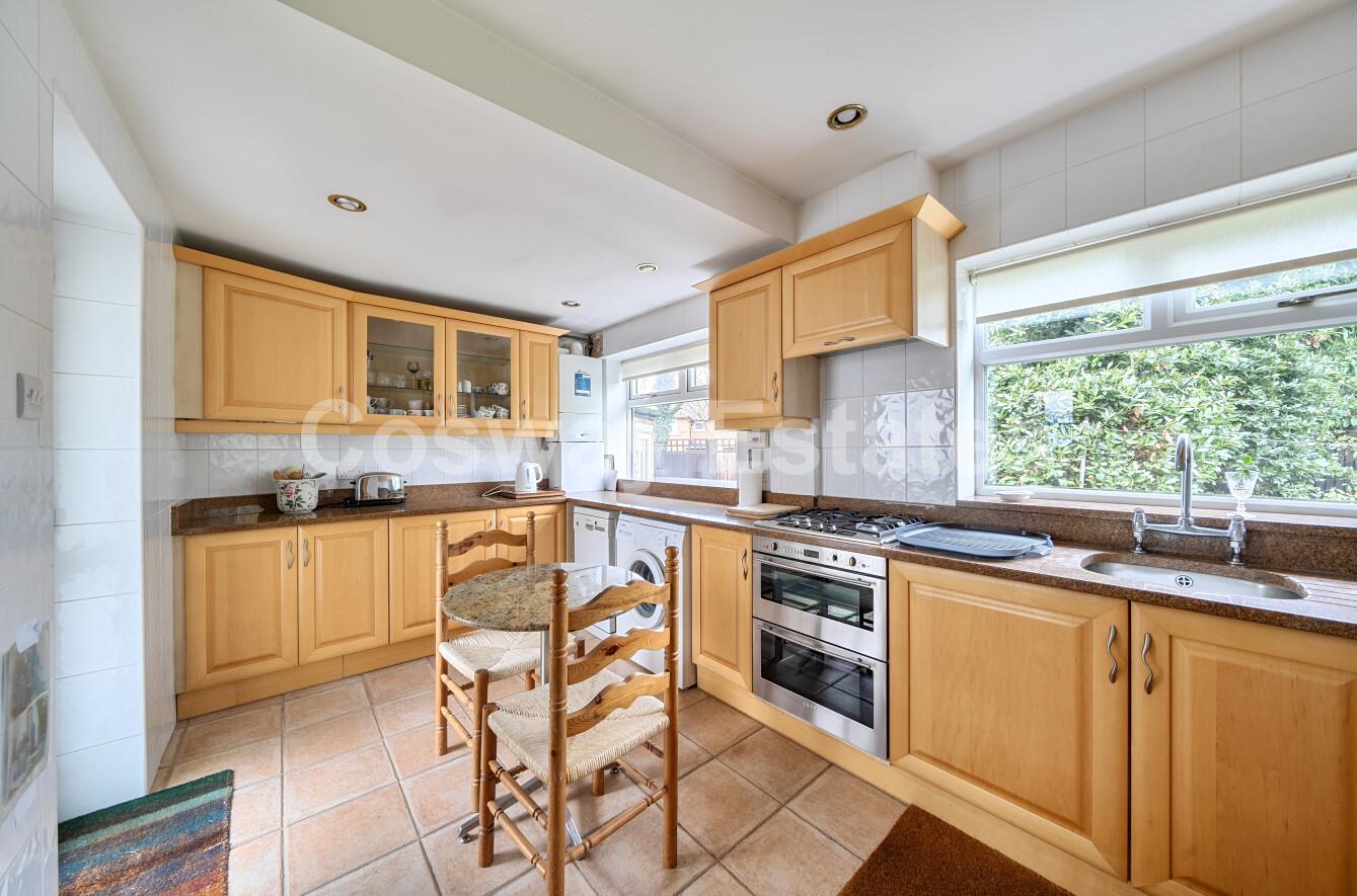 Copthall Gardens, Mill Hill, NW7, London